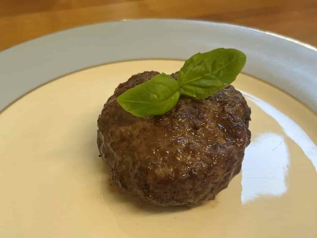 My Carnivore Diet Diary 12 Beef & Bone Marrow Burgers - Real carnivore diet + offal